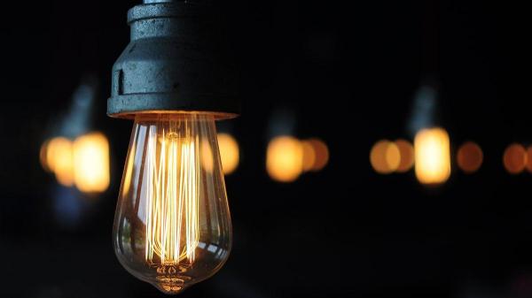 На Рівненщині 143 установи платили за електрику за завищеною ціною
