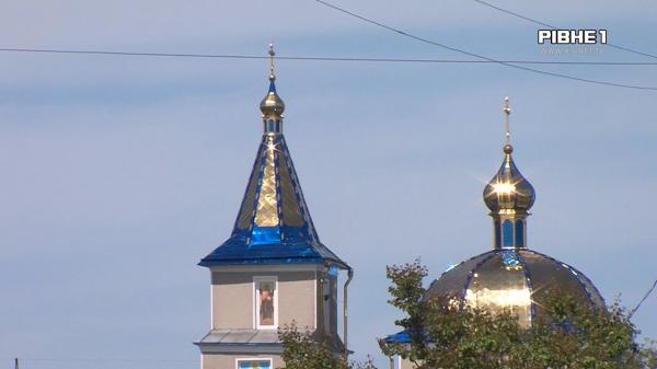 Як жителі Рівненщини готуються до Пасхи і що бажають українцям? (ВІДЕО)