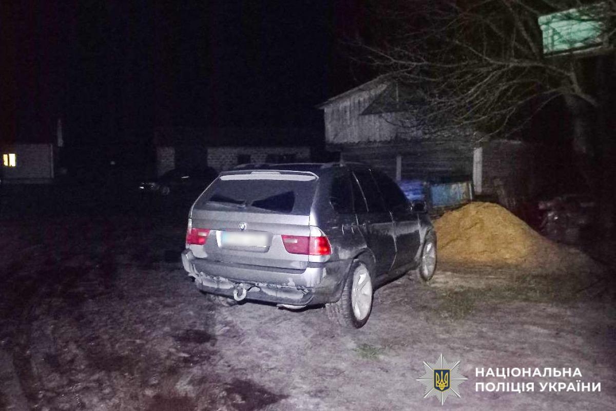 На Рокитнівщині водій кросовера збив пішохода на смерть і втік