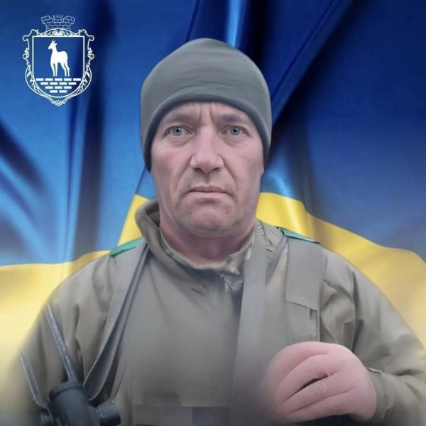 Рівненщина попрощалася з Героєм: загинув захисник Роман Шапірка із Сарн