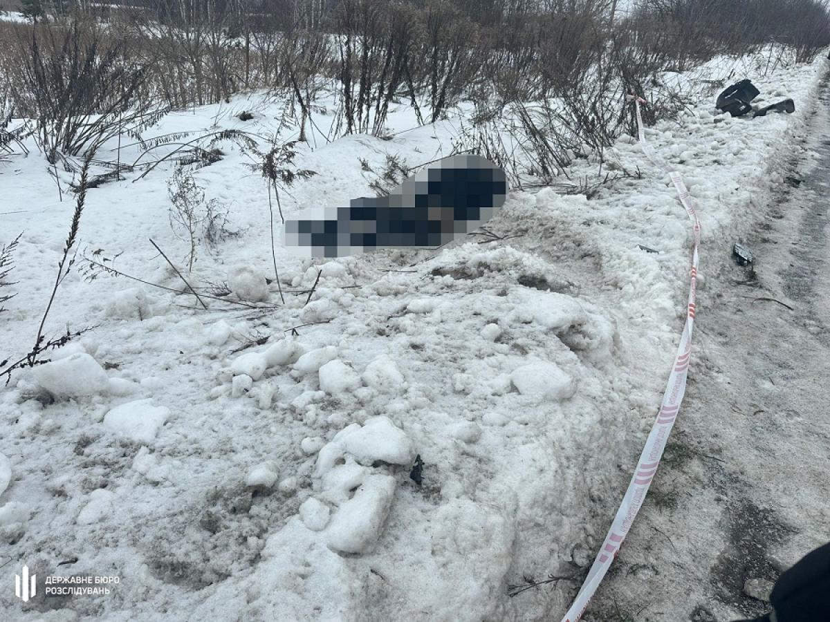 Смертельна ДТП на Рівненщині: ДБР затримало військового, який покинув потерпілого на узбіччі