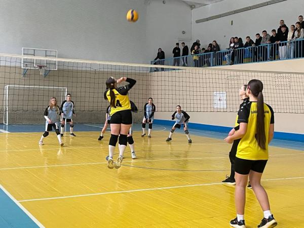 «Пліч-о-пліч всеукраїнські шкільні ліги»: у Рівненському районі триває відбірковий етап (ВІДЕО)