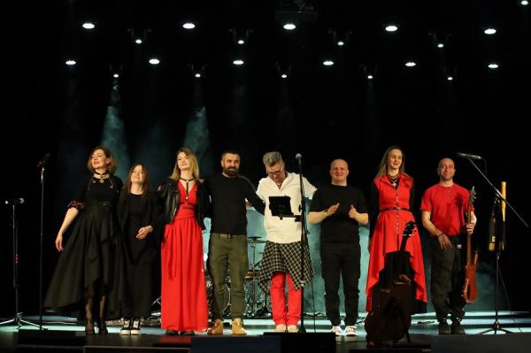 Культурна дипломатія: митці з Рівненщини виступили у Литві до Дня відновлення незалежності