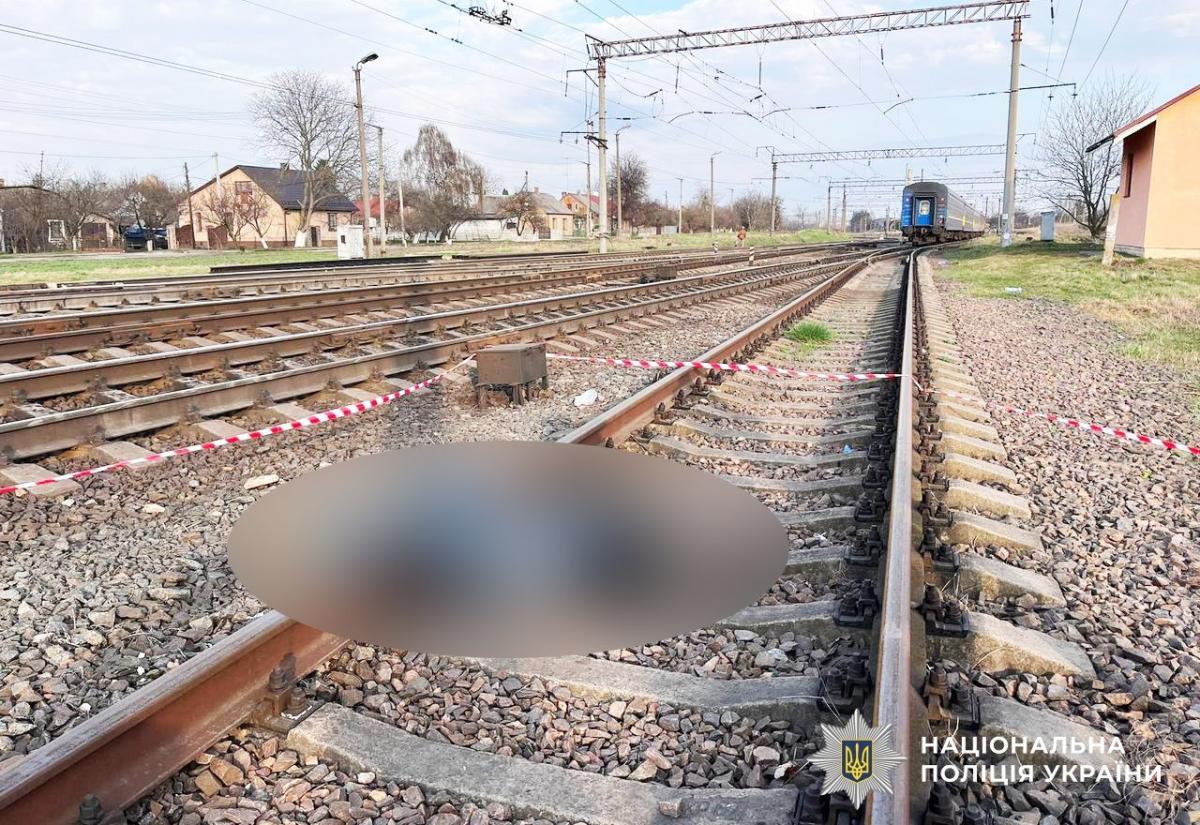 У Здолбунові потяг смертельно травмував 44-річного чоловіка
