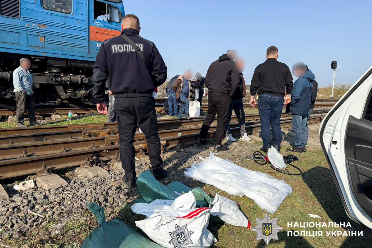 На Рівненщині викрили схему розкрадання дизпального з тепловозів