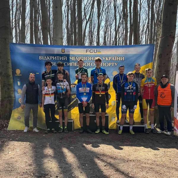 Рівненські велосипедисти завоювали найвищі нагороди  в командному чемпіонаті України 