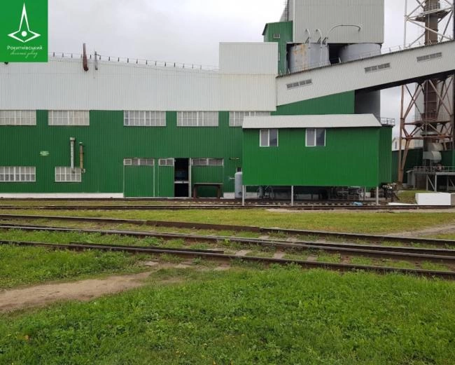 Склозавод у Рокитному отримав статус одного з найкращих платників податків