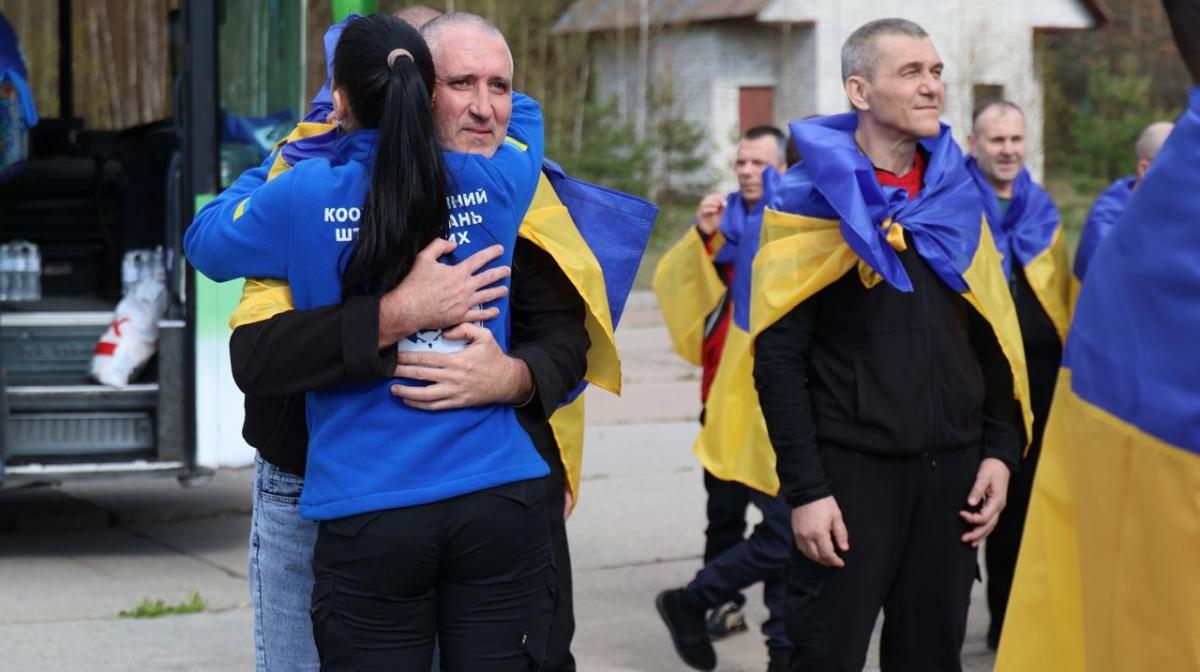 З російського полону додому повернули 193 Захисників України