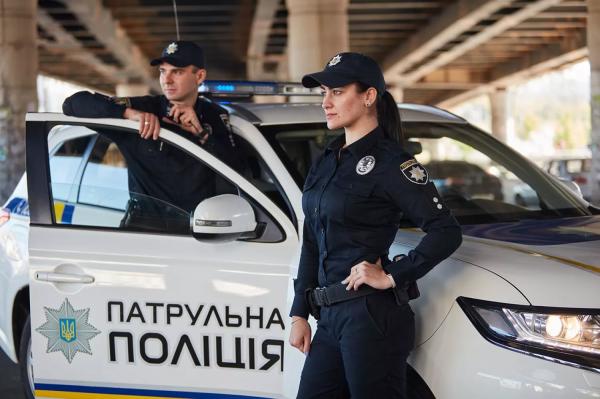 В Рівненській облараді приймають документи від кандидатів до складу постійної поліцейської комісії