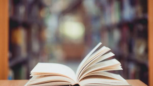 Рівненських авторів запрошують подавати документи на участь у програмі книговидання