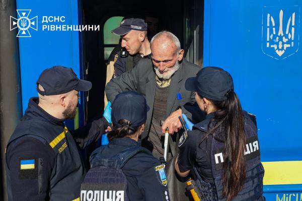 На Рівненщину прибув черговий евакуаційний потяг зі сходу України