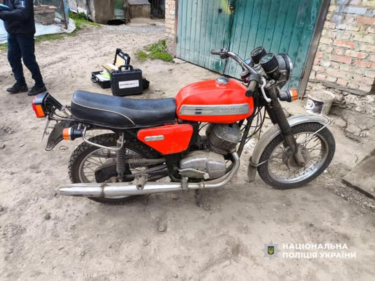 Неповнолітнього жителя Рівненського району судитимуть за незаконне заволодіння мотоциклом
