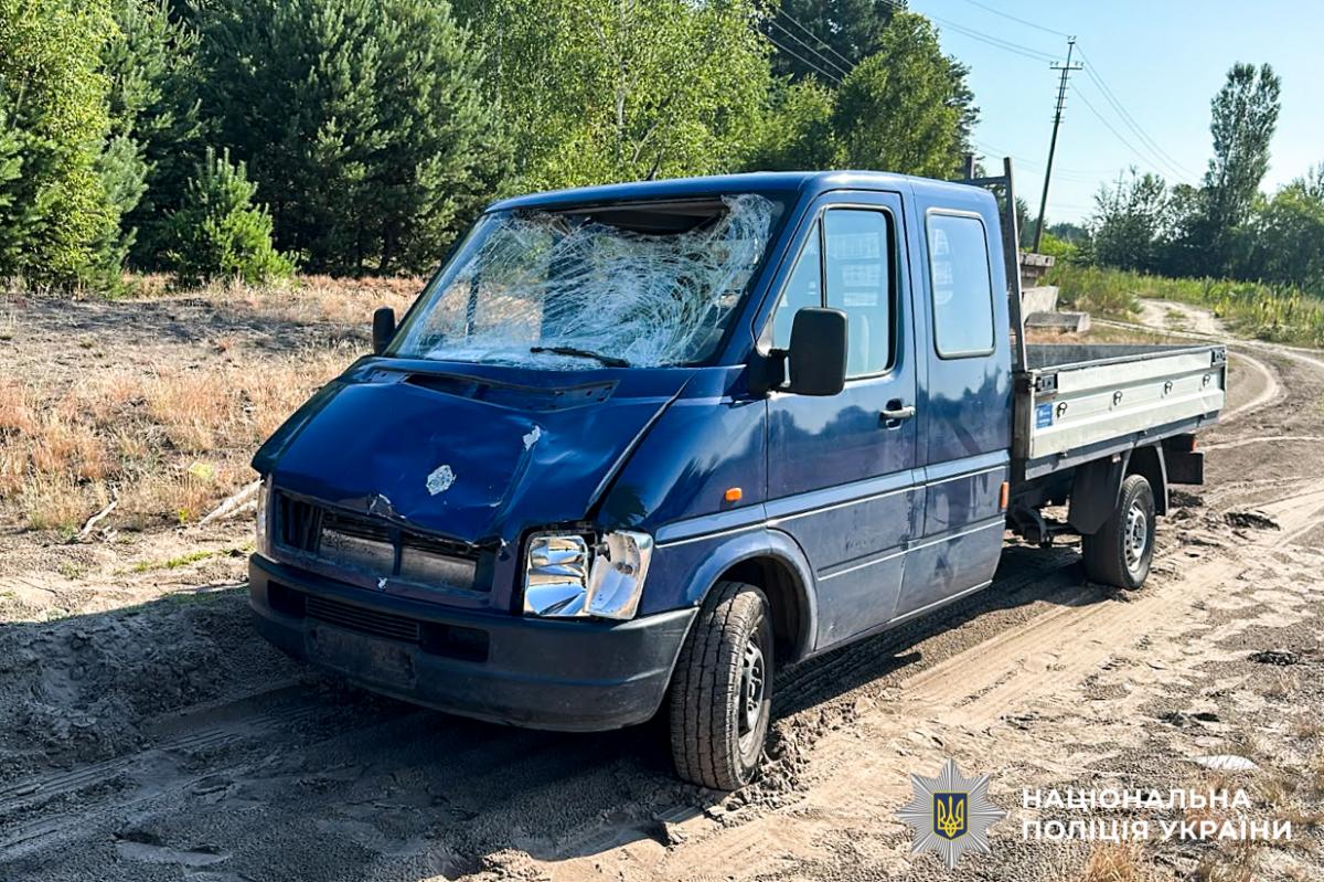 У Вараському районі нетверезий водій збив велосипедиста на смерть і втік