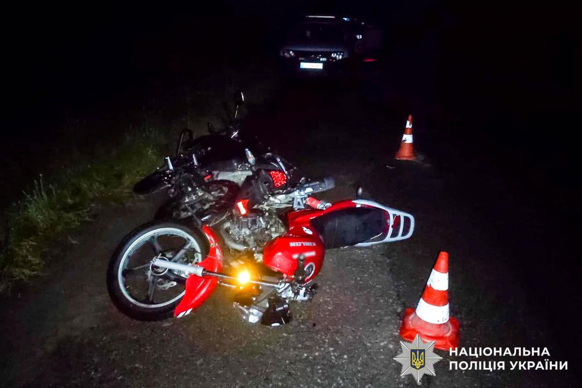 На Рівненщині зіткнулися два мотоцикли: травмувалися 13-річний підліток і 19-річний водій