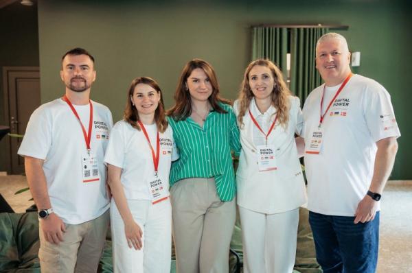 Представник Рівненщини взяв участь у всеукраїнському воркшопі з використання штучного інтелекту