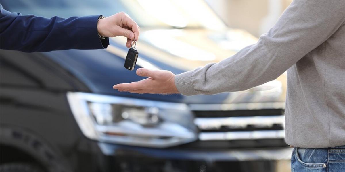 Аванси брав, машин не приганяв: у Рівненському районі викрили шахрайство на майже 3 мільйона гривень