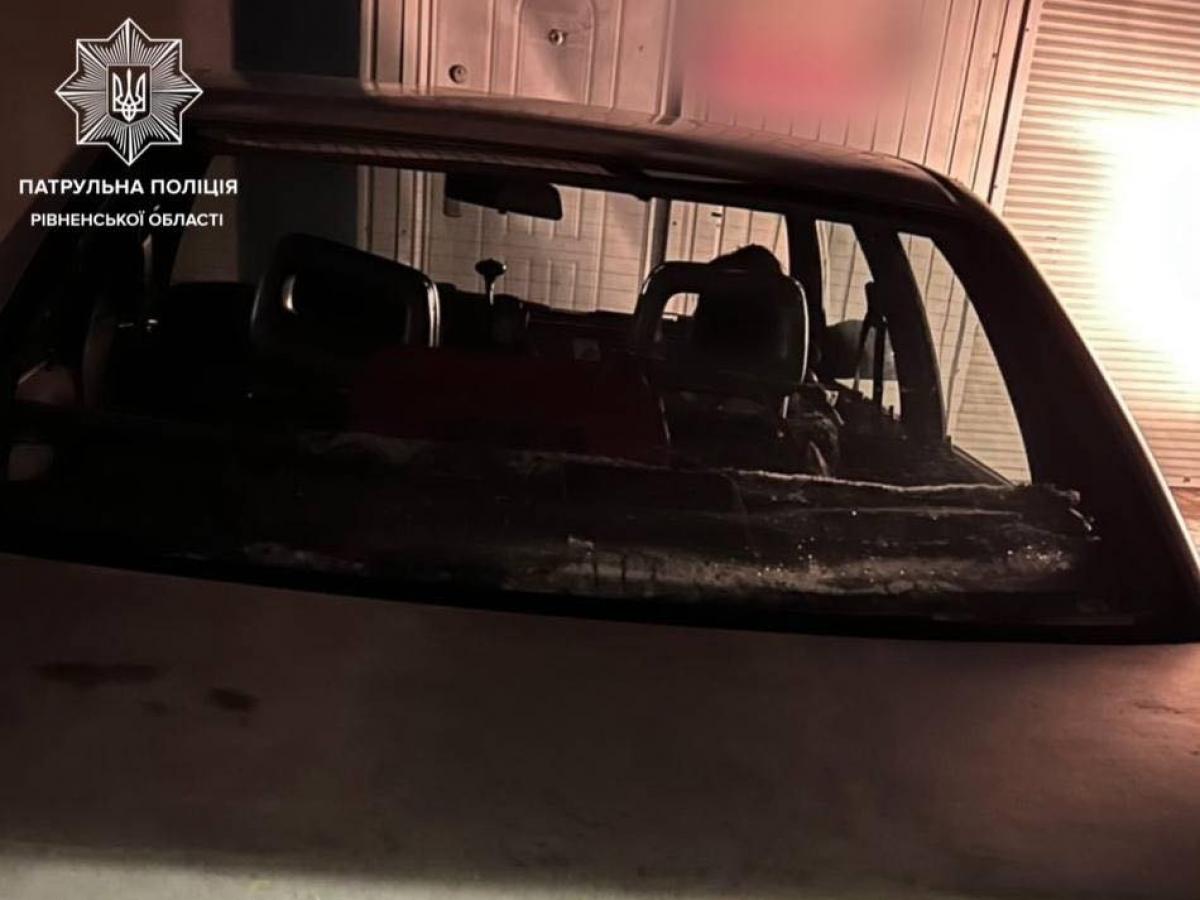 У Дубні патрульні зупинили водія з ознаками сп’яніння та позбавленого права керування