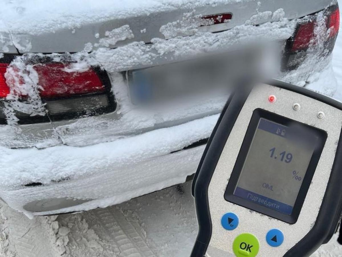 Напідпитку за кермом: У Рівному та Сарнах патрульні затримали порушників