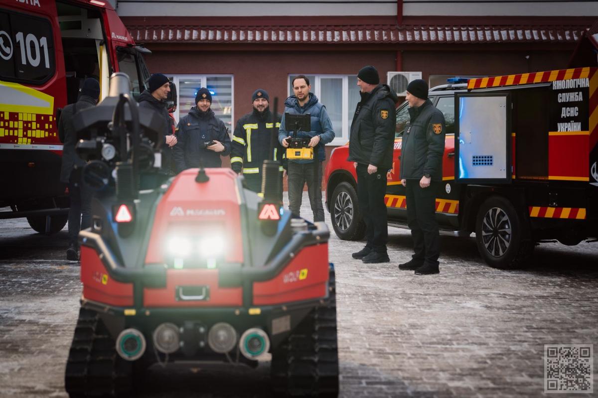 2217 пожеж і 42 врятовані людини: як працювала Служба порятунку Рівненщини у 2025 році