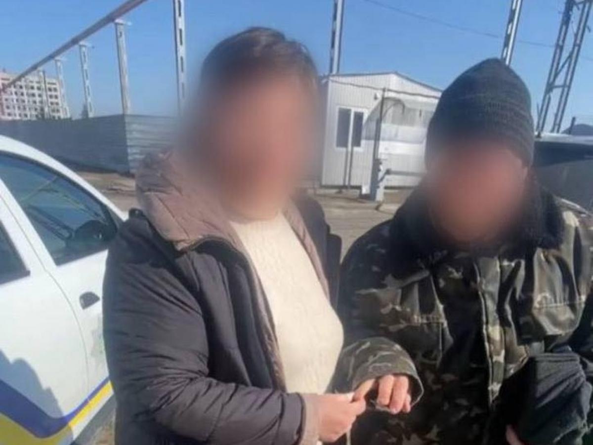 На Рівненщині поліцейські допомогли літньому чоловіку знайти рідних