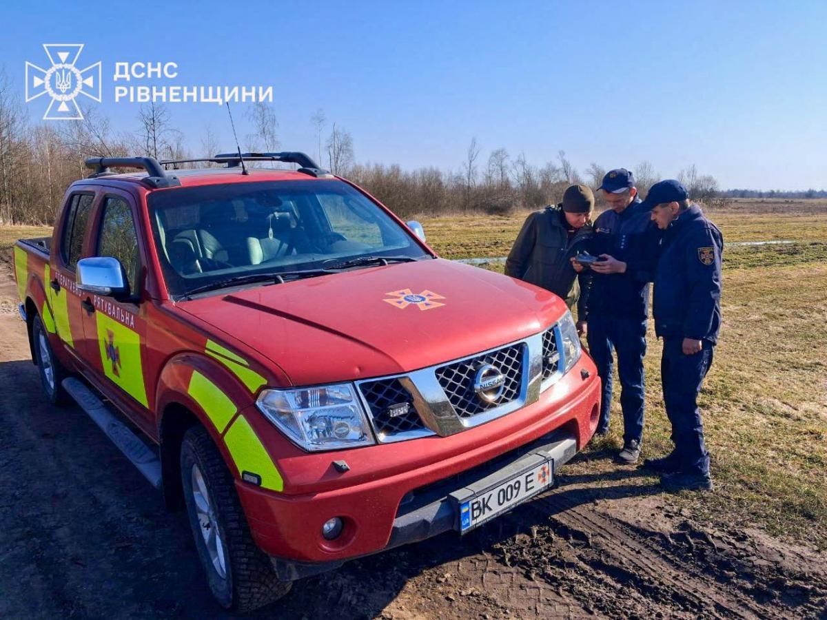 На Рівненщині вже 25 людей оштрафували за спалювання сухої трави