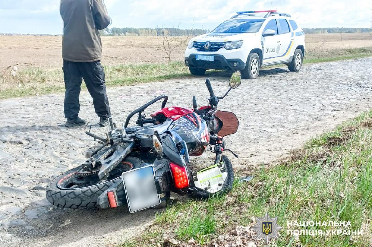 На Володимиреччині у ДТП травмувалися мотоцикліст і його пасажир