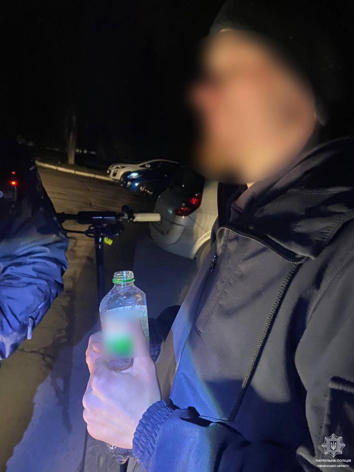 Патрульні виявили водія електроскутера у стані алкогольного сп'яніння 