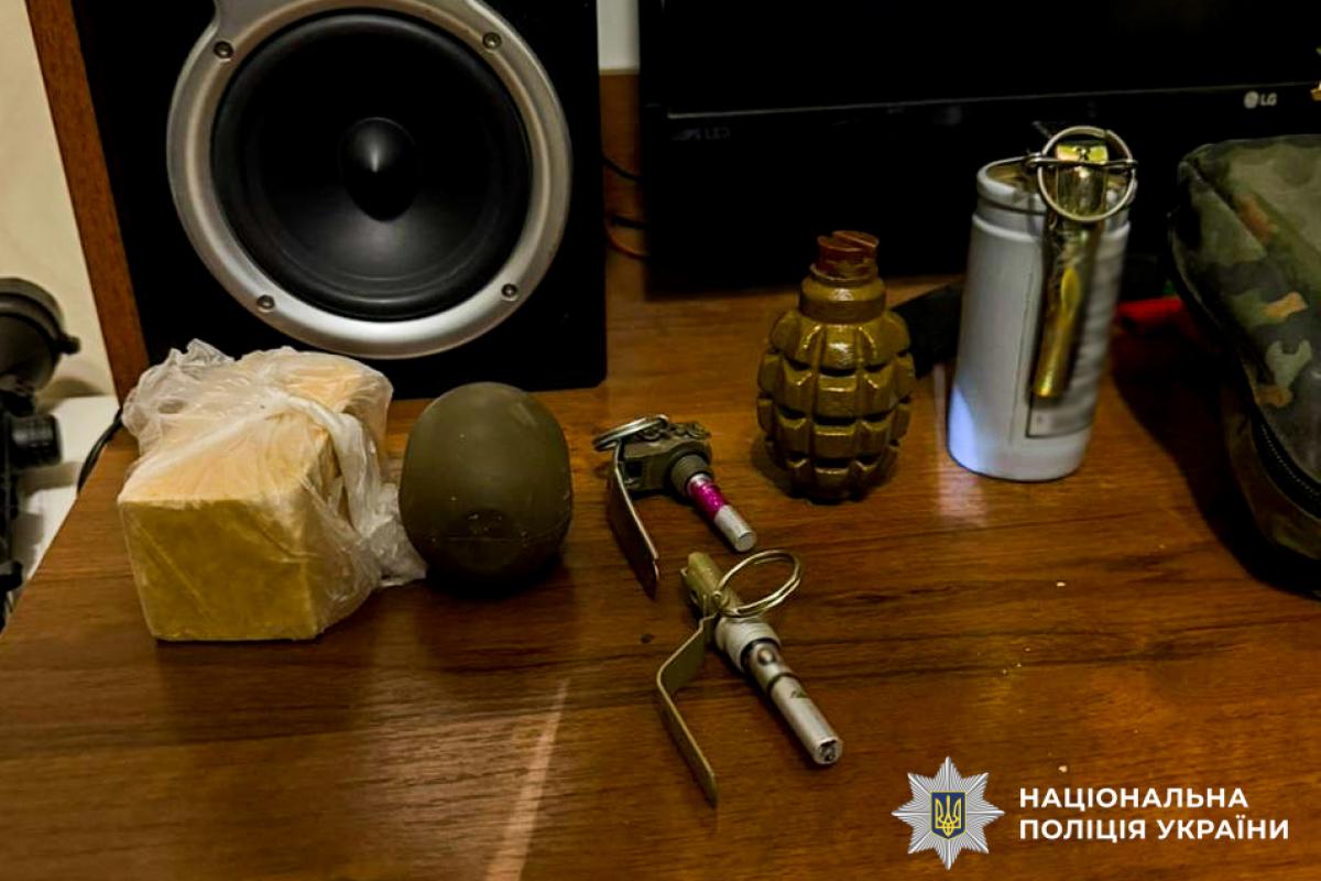 У Рівному затримали грабіжника: під час обшуку вилучили гранати та тротил