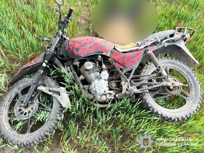 На Рівненщині внаслідок автопригоди загинув скутерист