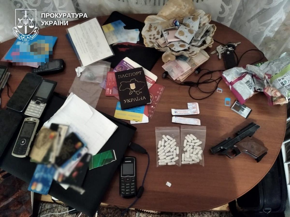 Постачав наркотики у колонію: жителя Рівненщини засудили до 9 років ув'язнення